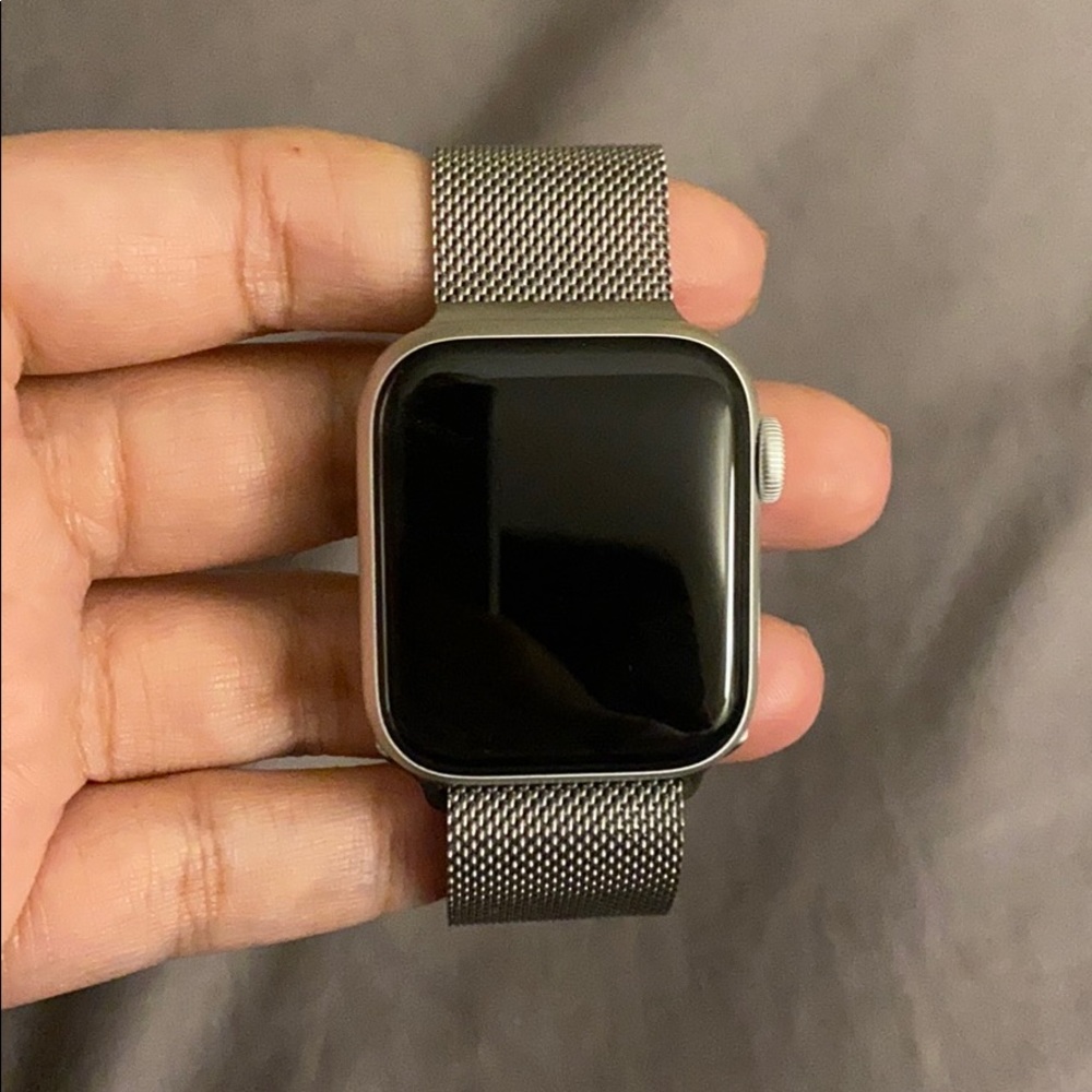 Apple Watch series 5